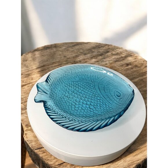 Vintage Ice Blue Glass Fish Serving Dish/Plate - Picture 8 of 8